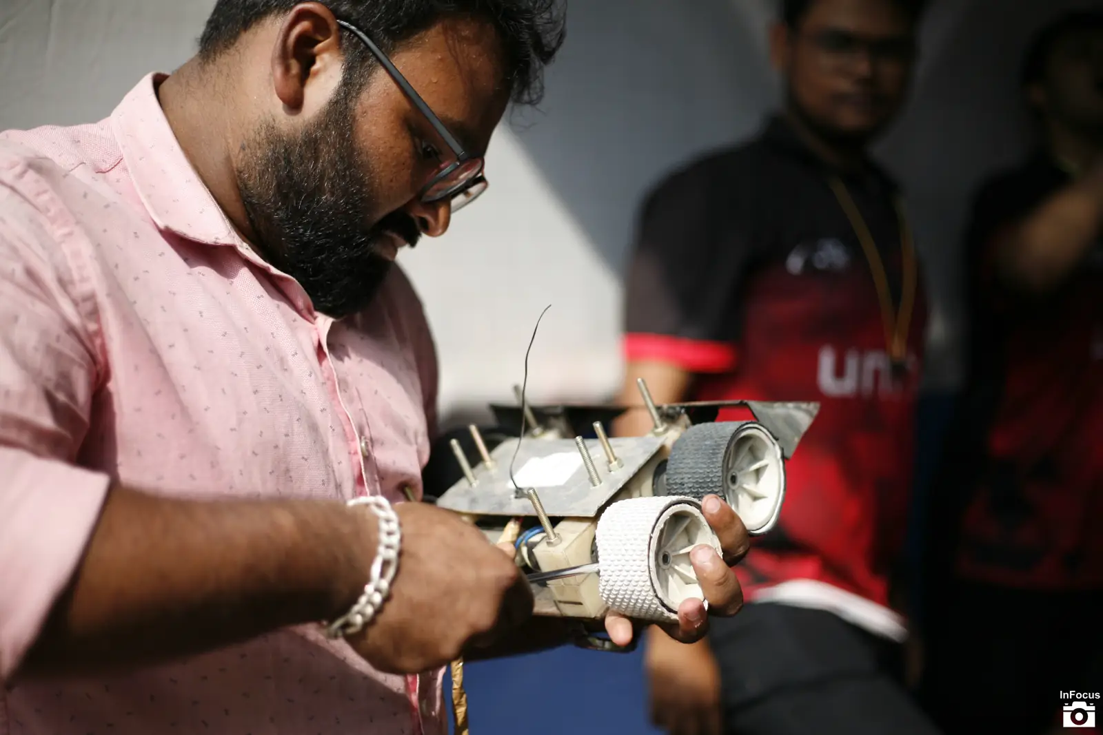 Geekonix MG photography