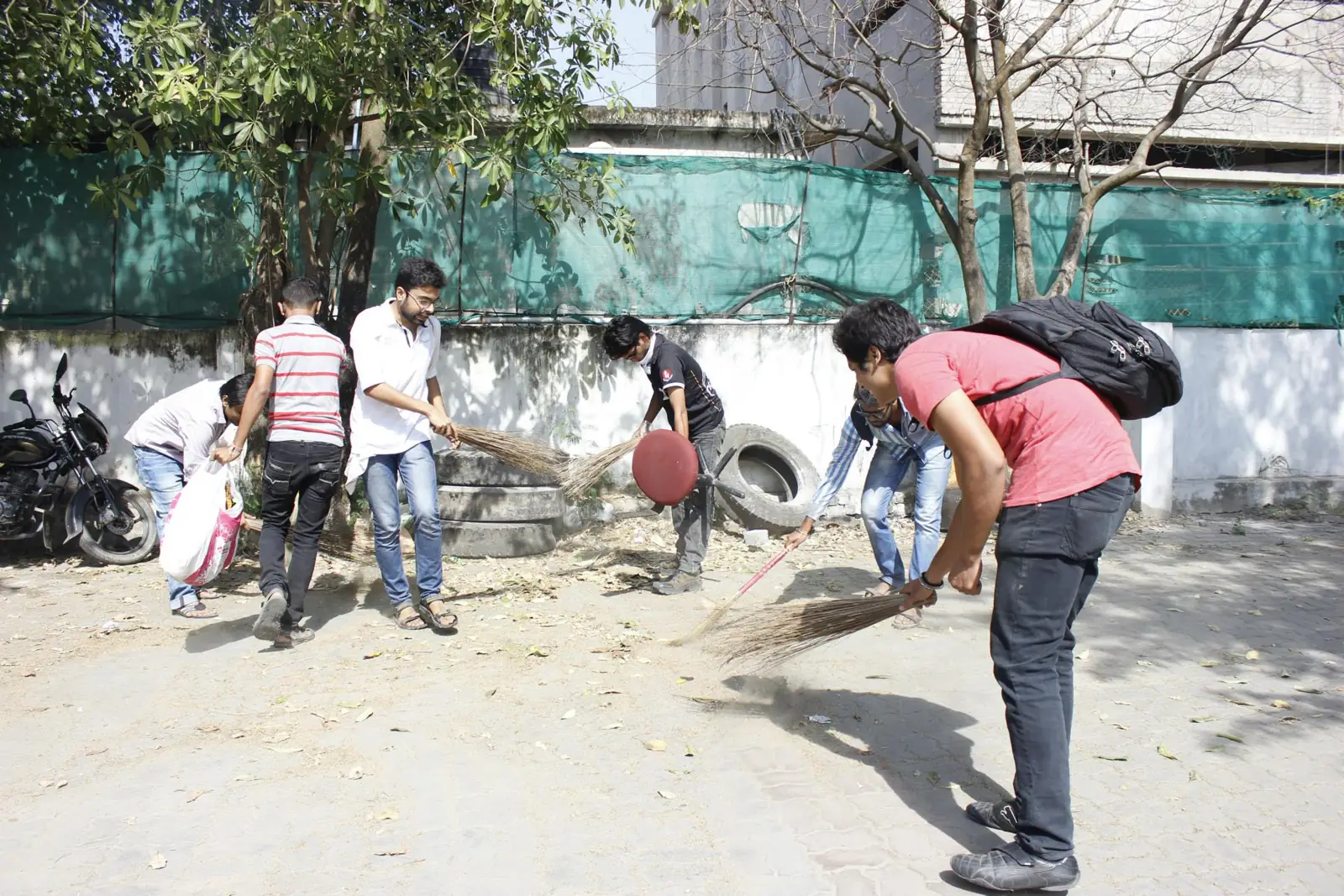 Geekonix Facebook gallery photo 03 2014