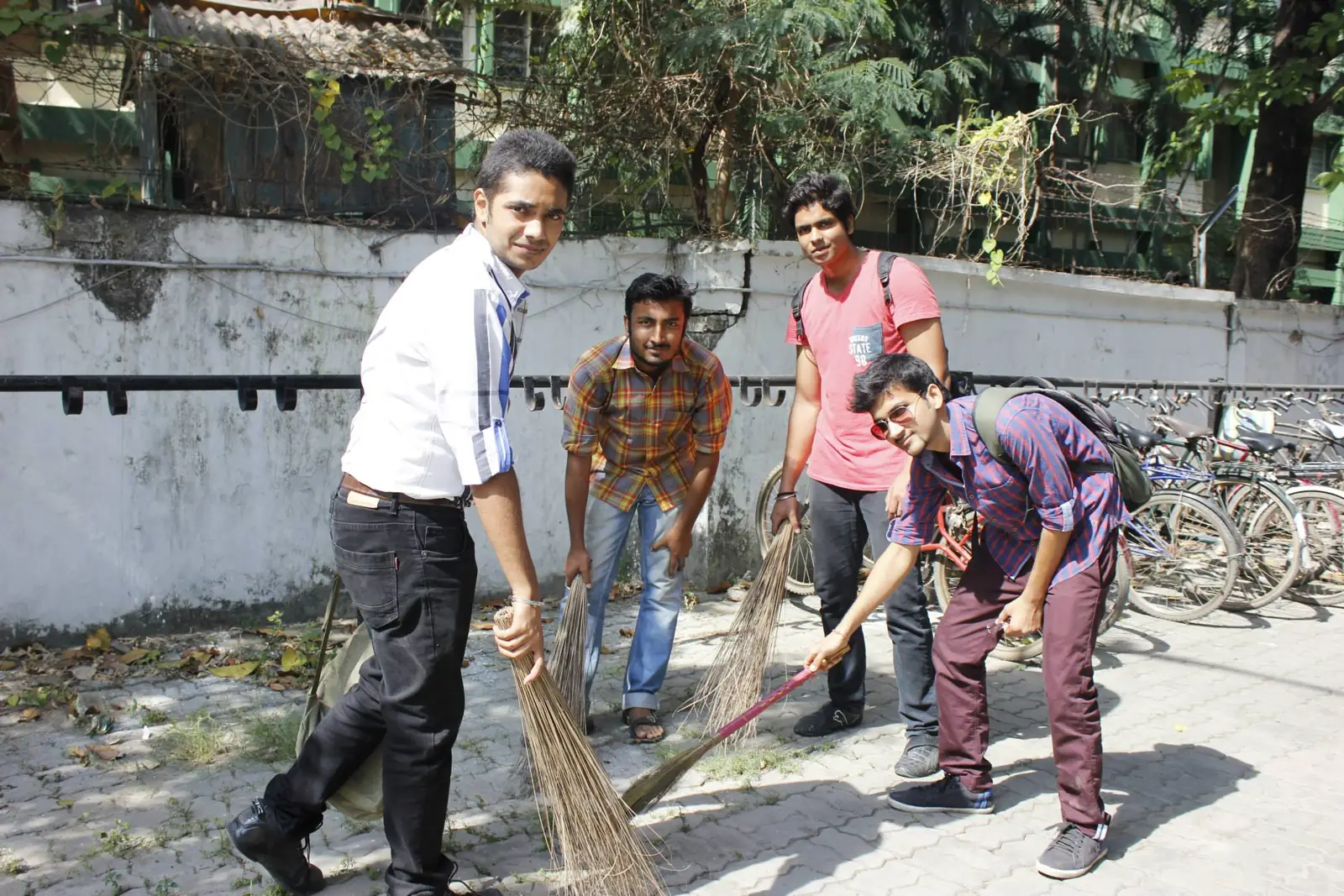 Geekonix Facebook gallery photo 04 2014