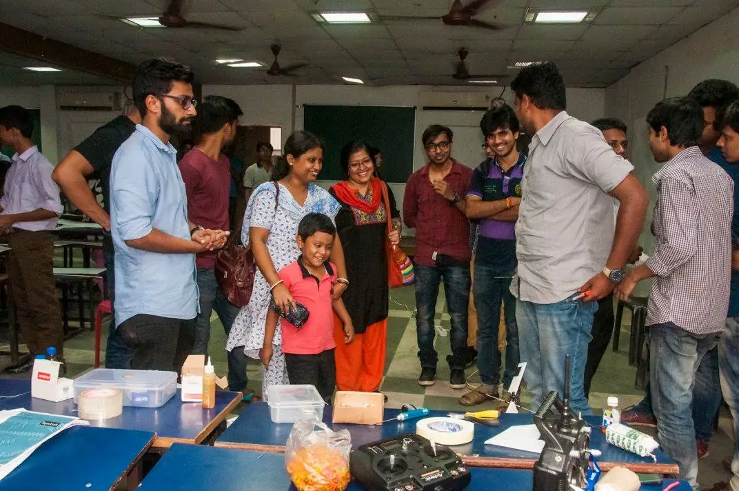 Geekonix Facebook gallery photo 04 2015