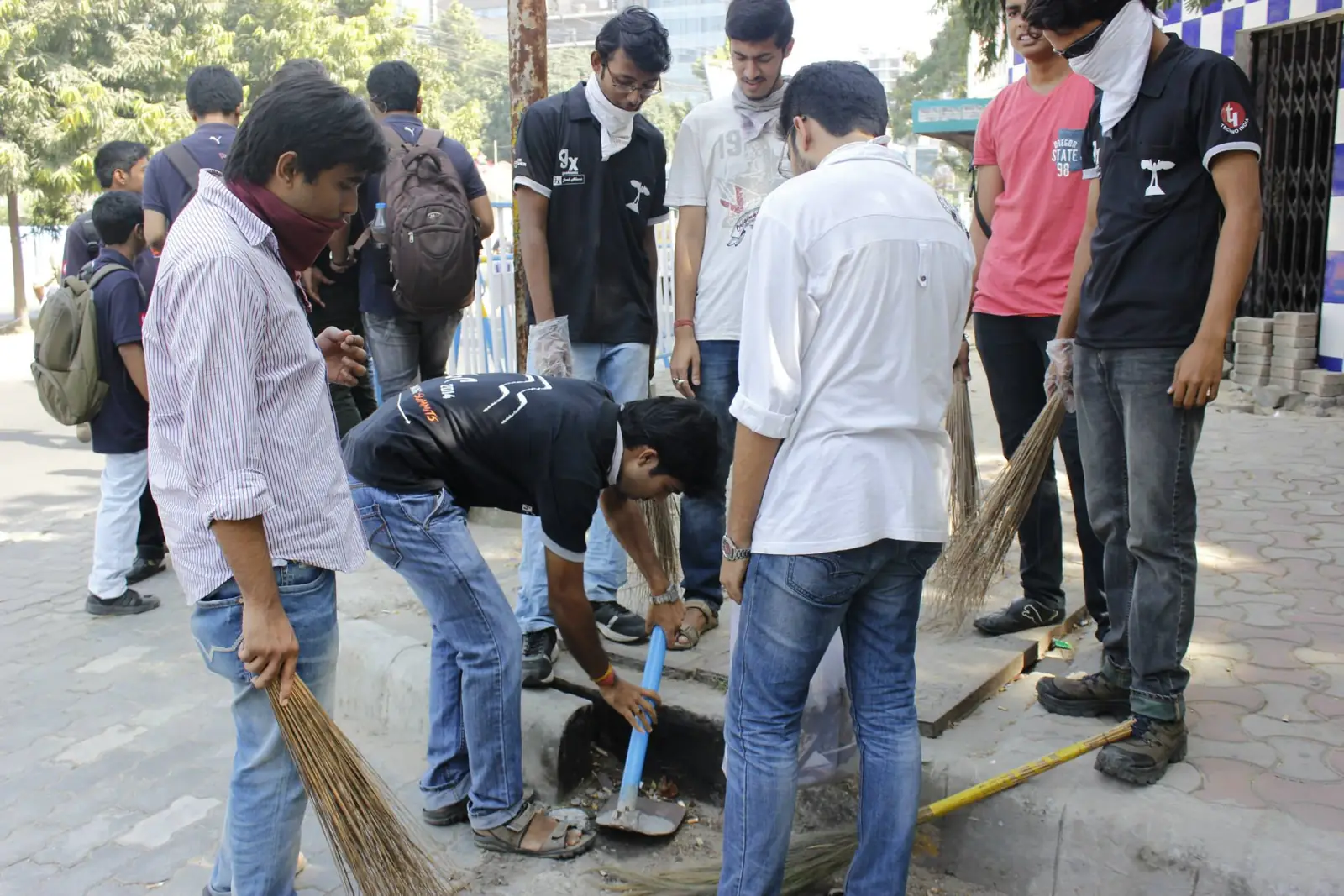 Geekonix Facebook gallery photo 05 2014