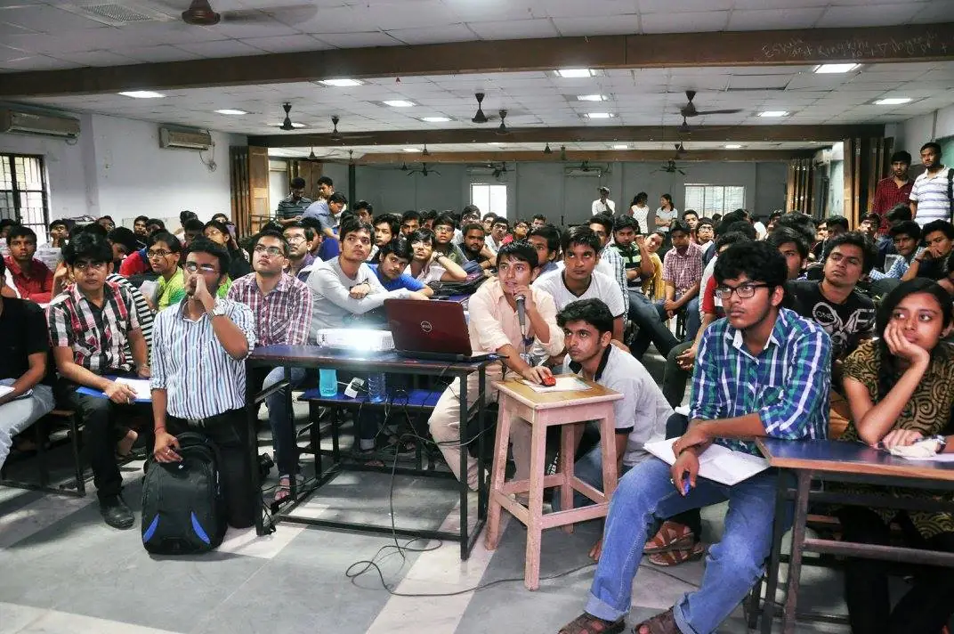 Geekonix Facebook gallery photo 09 2015