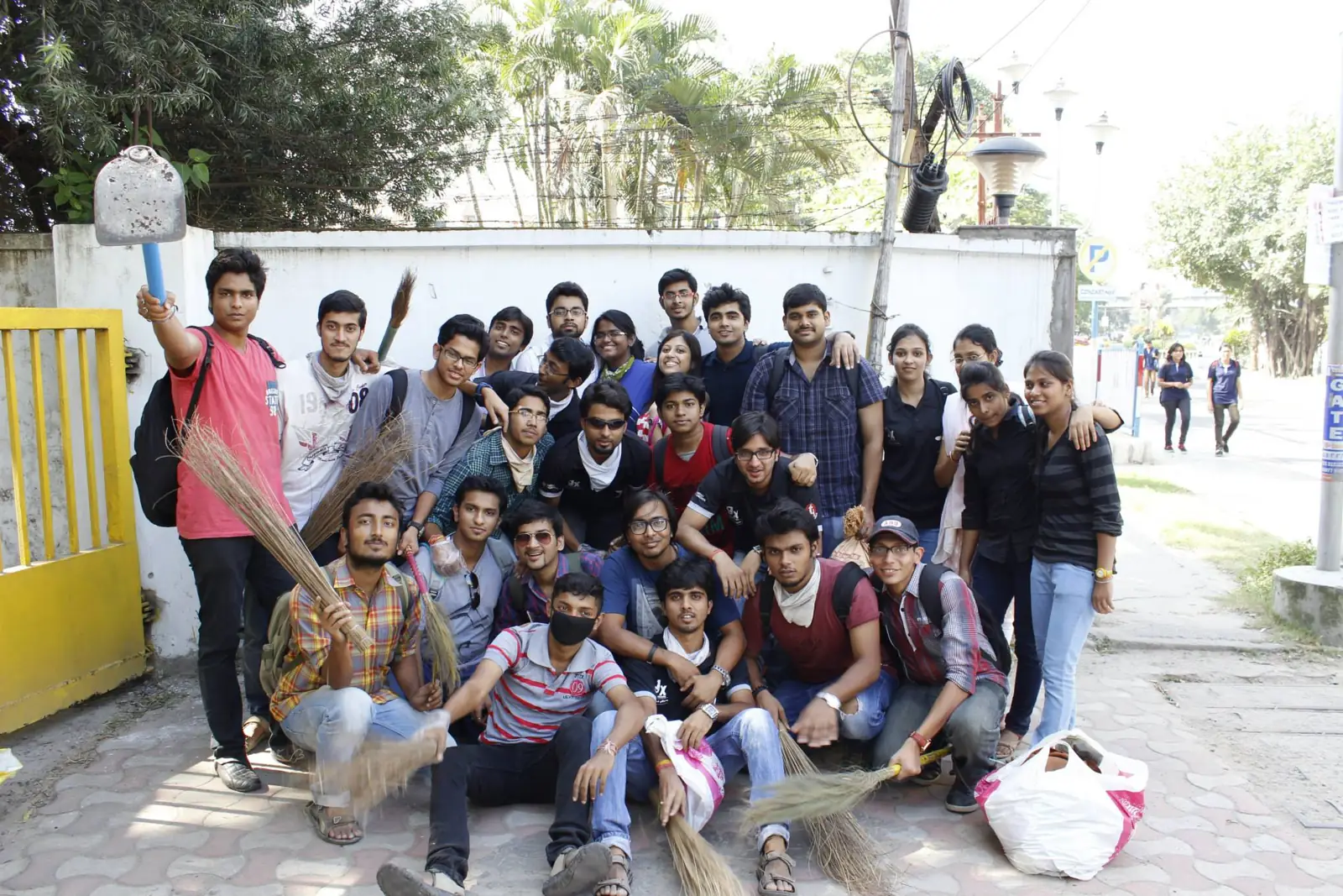 Geekonix Facebook gallery photo 37 2014