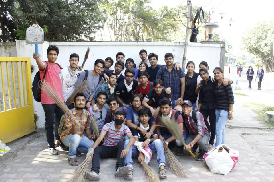 Geekonix Facebook gallery photo 38 2014