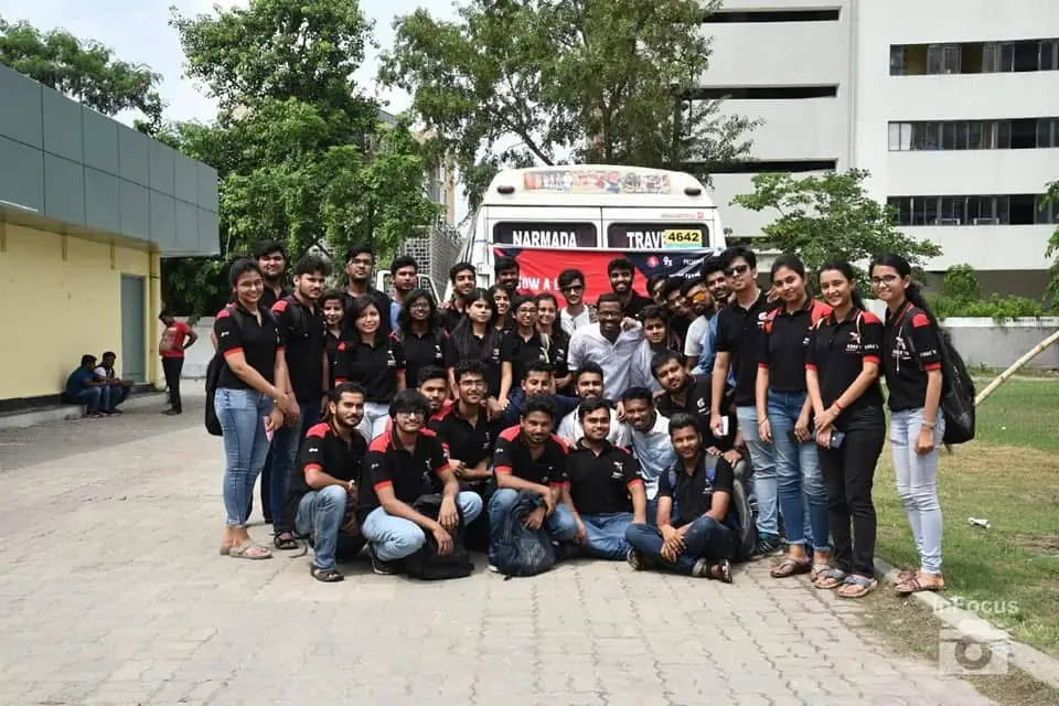 Geekonix alumni group photo IMG 6802