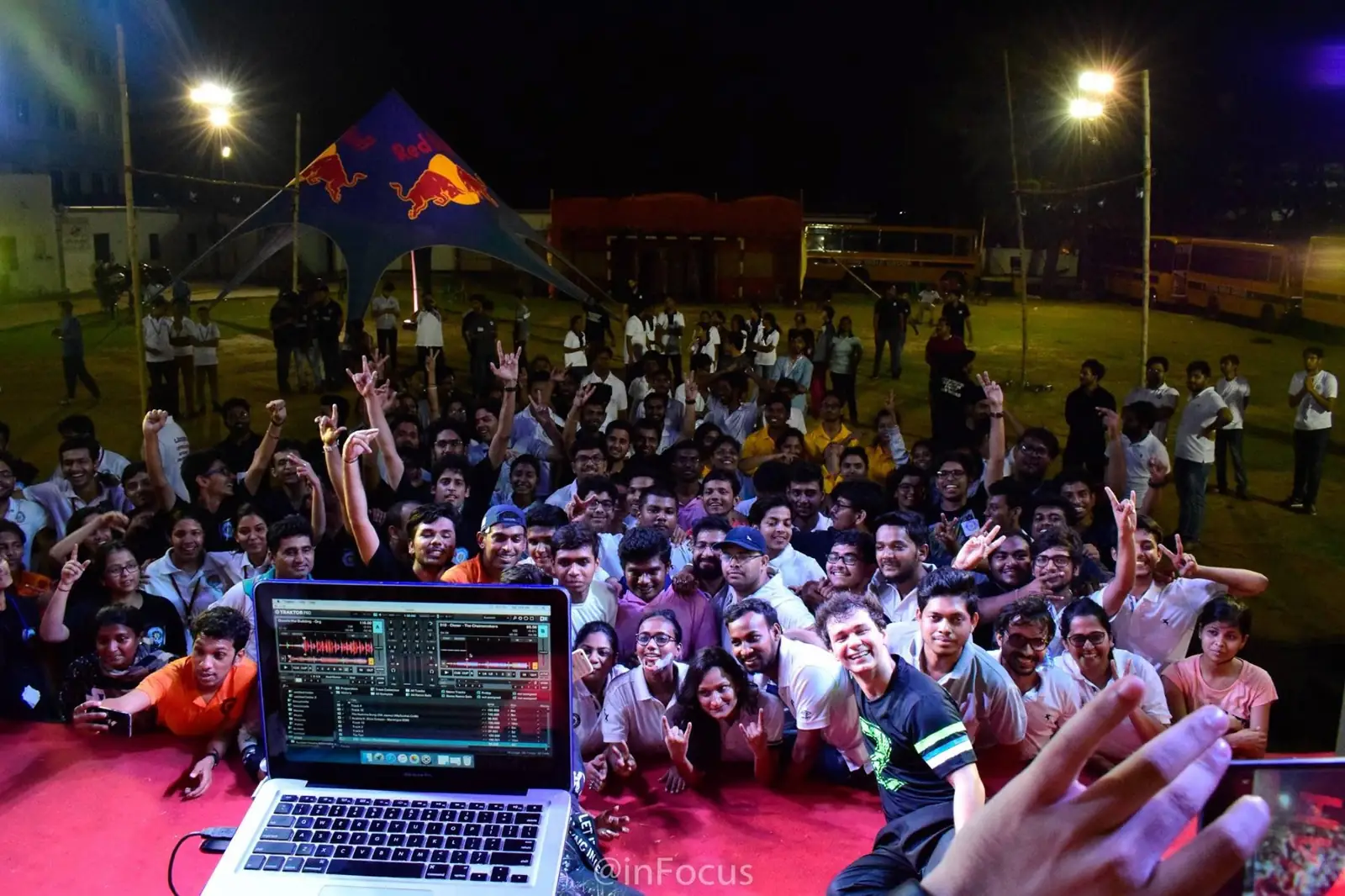 Geekonix alumni group photo IMG 6808