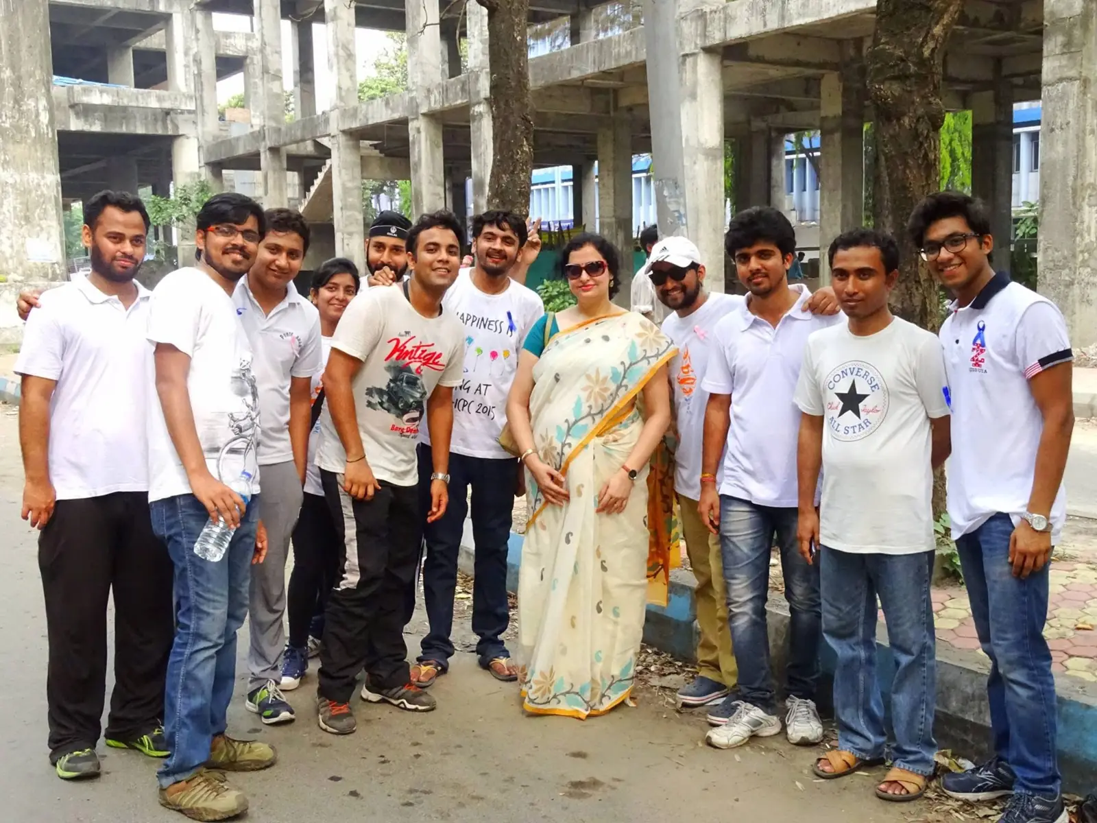 Geekonix alumni group photo IMG 6815