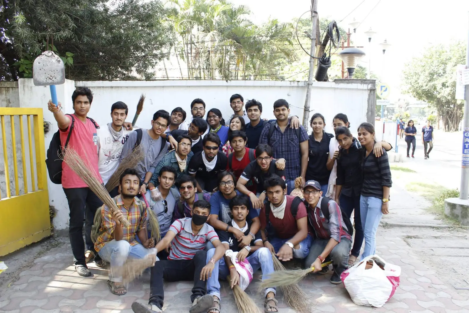 Geekonix alumni group photo IMG 6824